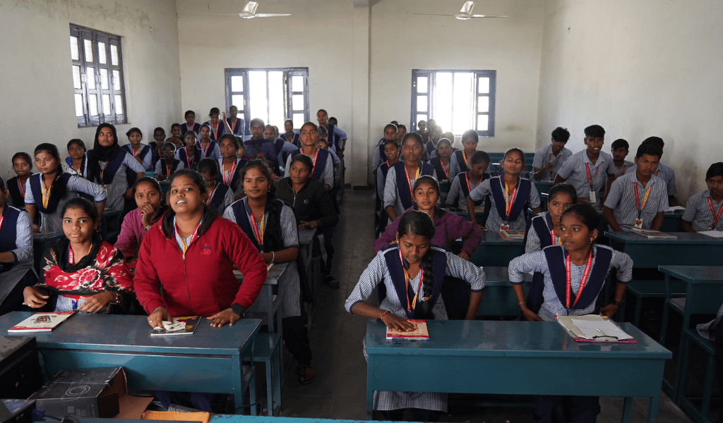 The Power of Communication: Unlocking Success for Students, Youth and General public